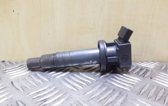 Toyota Corolla E120 E130 High voltage ignition coil 9008019019