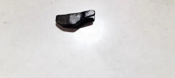 KIA Ceed Fuel Injector clamp holder