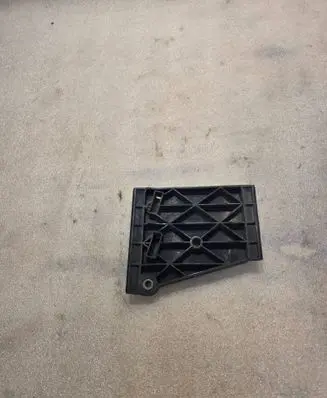 Audi A8 S8 D2 4D Front bumper mounting bracket 4D0807254