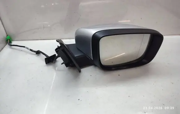 Volvo XC60 Front door electric wing mirror 31352134