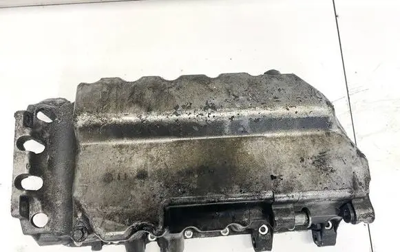 Oil sump