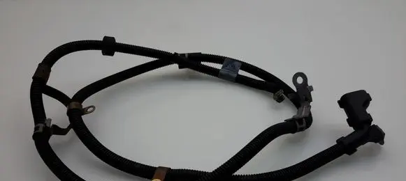 Mercedes-Benz C W204 Positive cable (battery) A2044402713