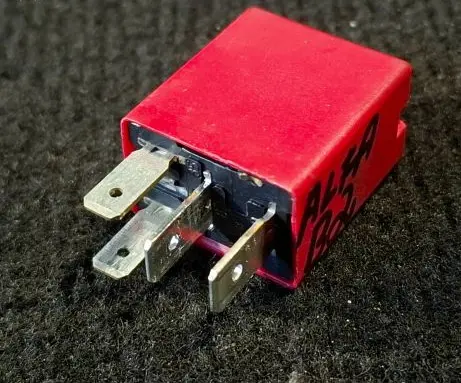 Alfa Romeo 159 Other relay B047E 232005