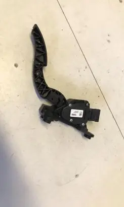 Hyundai i10 Accelerator throttle pedal 1S000