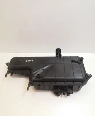 Vacuum air tank