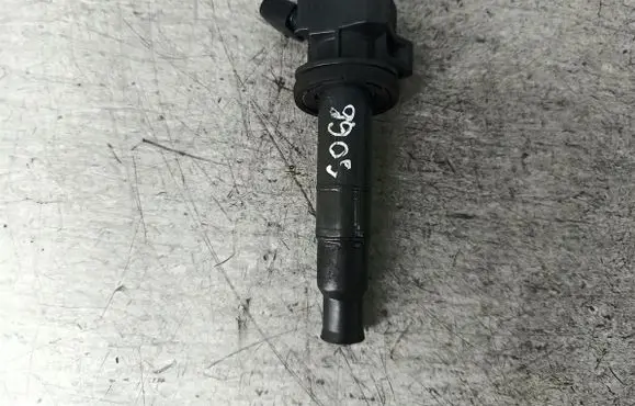 Toyota Avensis T250 High voltage ignition coil 9008019019