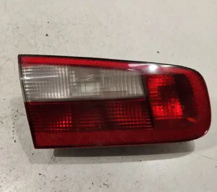 Renault Laguna II Tailgate rear/tail lights 8200002475