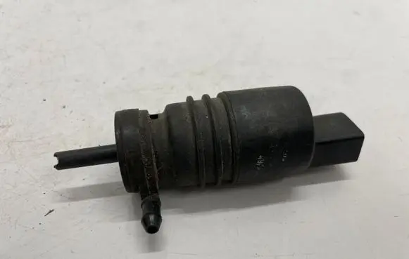 Audi A4 S4 B8 8K Windscreen/windshield washer pump 1T0955651