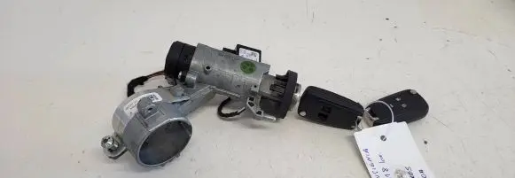 Opel Insignia A Ignition lock 13243373 25799293 90680210250