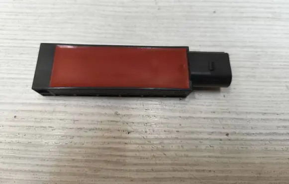 Audi Q2 - Keyless system antenna 5Q0962131