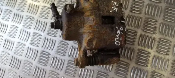 Hyundai Sonata Front brake caliper