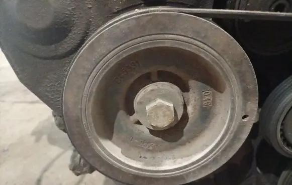 Peugeot 807 Crankshaft pulley