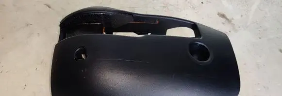 Steering wheel column trim