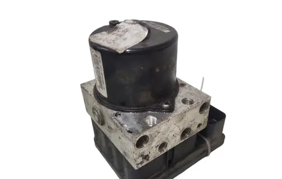 Ford Focus ABS Pump 8M512C405CA 10020604004 10096001363