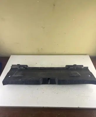 Toyota Yaris Trunk/boot sill cover protection 647160D020