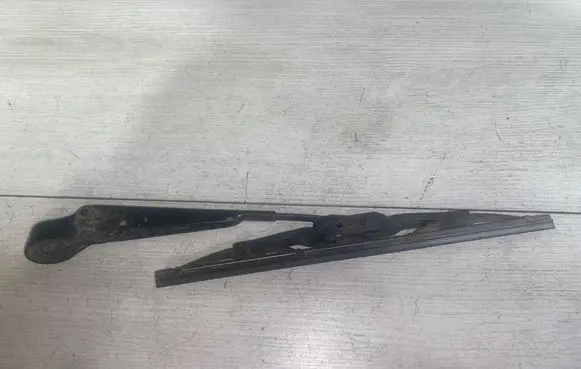 Ford Fiesta Rear wiper blade arm 2S61-17406