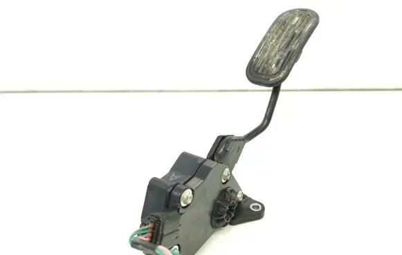 Lexus IS 220D-250-350 Accelerator throttle pedal 7811053010 1988007221 08H22B00007