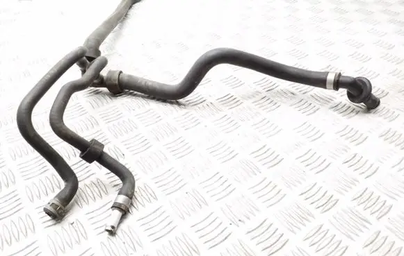 Mercedes-Benz E W211 Engine coolant pipe/hose A2118301196