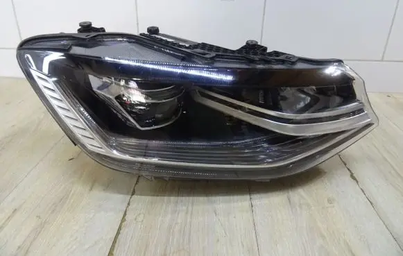 Volkswagen Caddy Headlight/headlamp 2K8941036J