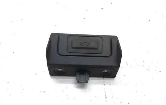 Chery Omoda 5/C5 Tailgate/trunk/boot open switch 808000699AA