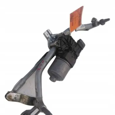Peugeot 208 Wiper motor 9673222580