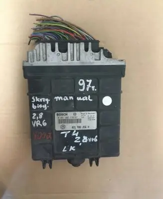 Volkswagen Transporter - Caravelle T4 Engine control unit/module 021906256H 0261203970