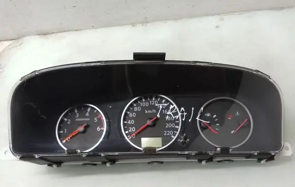 Nissan X-Trail T30 Speedometer (instrument cluster) EQ370FK
