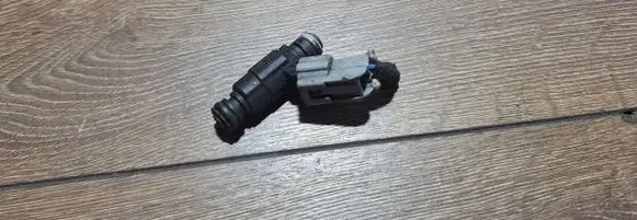 KIA Cerato Fuel injector 9260930006
