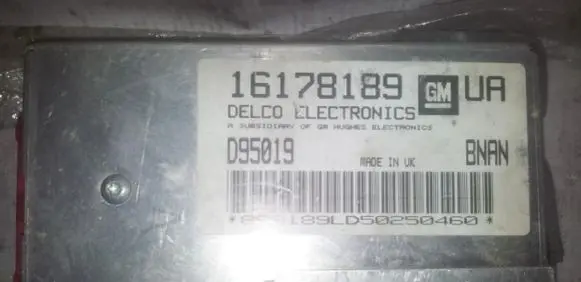 Opel Tigra A Engine control unit/module 16178189 D95019