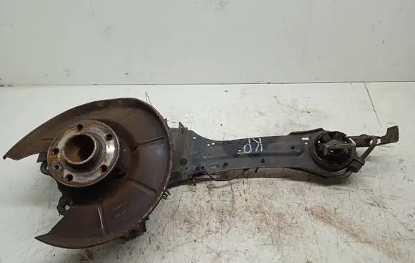Volvo S60 Rear wheel hub