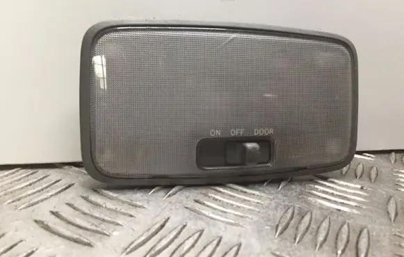 Toyota Land Cruiser (J120) Boot/trunk interior light 