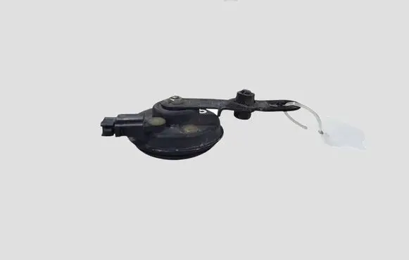 Toyota Prius (XW50) Horn signal 8651047060