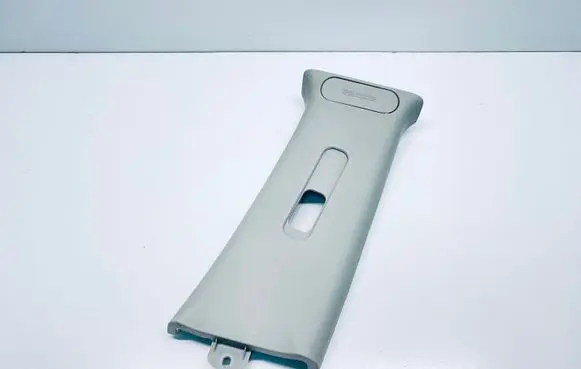 (B) pillar trim (top)