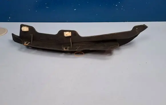 Audi A5 8T 8F Front mudguard 8T0853887F