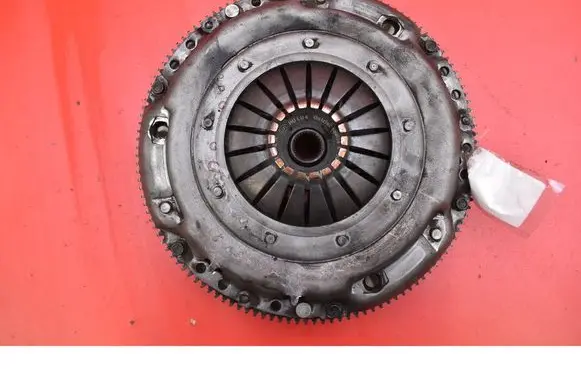 Volkswagen Golf Plus Clutch set kit 03L141025