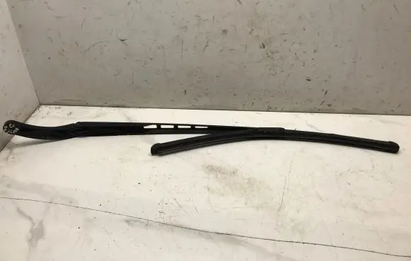 Audi A6 S6 C6 4F Windshield/front glass wiper blade 4F1955408B