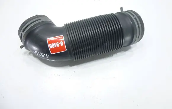 Volkswagen Golf Plus Air intake hose/pipe 1K0129684B 446148D