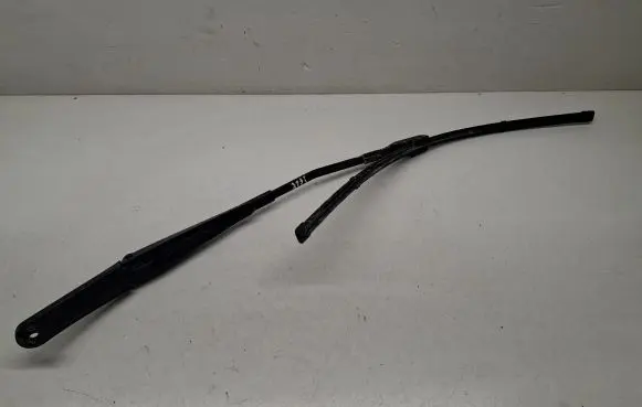 Audi A5 Front wiper blade arm 8W1955407