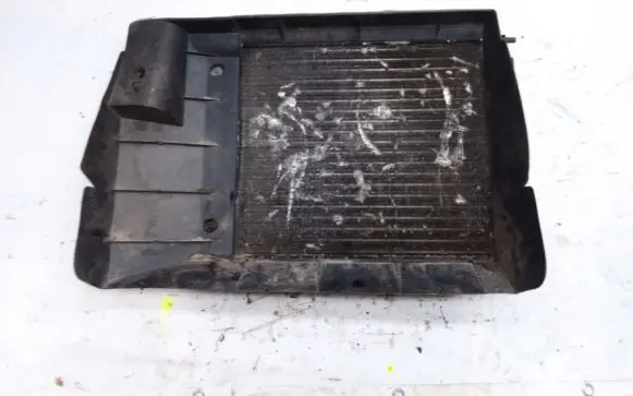Renault Kangoo I Coolant radiator 7700838134