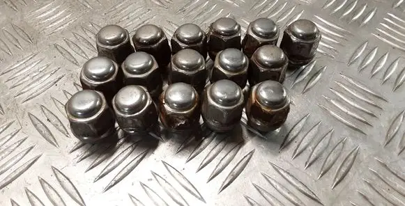 KIA Sportage Nuts/bolts 