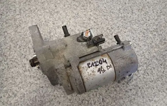 Toyota Auris 150 Starter motor 28100-33080