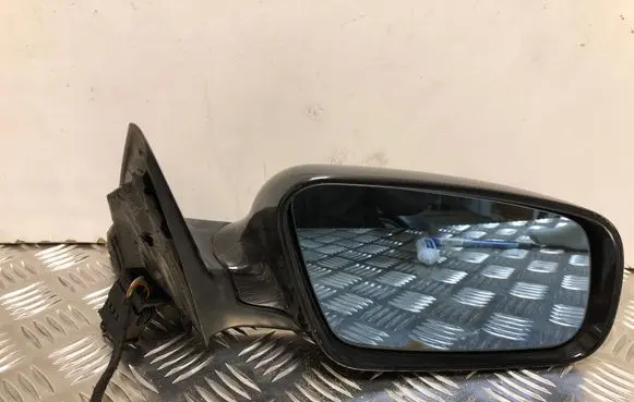 Audi A6 S6 C5 4B Front door electric wing mirror E1010593