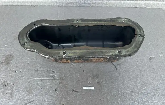 Nissan King Cab, Navara Oil sump 11110VK570