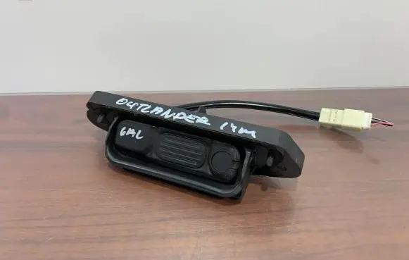 Mitsubishi Outlander Tailgate opening switch 