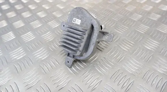 BMW X1 F48 F49 LED ballast control module 90066717