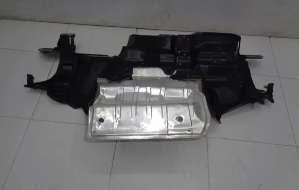 Mercedes-Benz GLA W156 X156 Heat shield in engine bay A2465201323