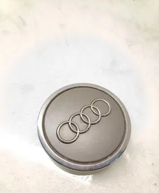 Audi A6 S6 C6 4F Original wheel cap 4B0601170A
