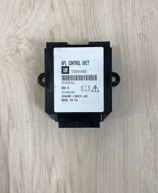 Opel Meriva B Light module LCM 13354492 2660 YC500FGGJ
