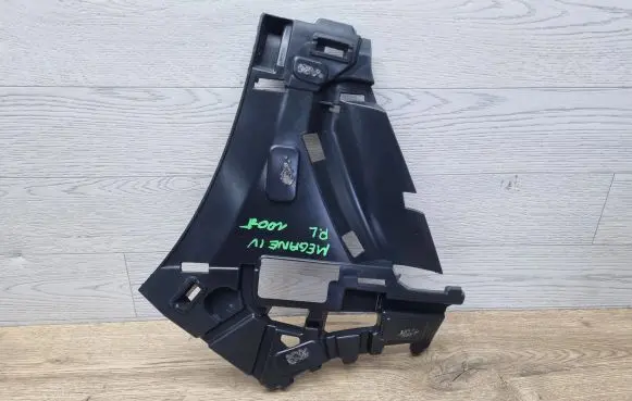 Renault Megane IV Front bumper mounting bracket 620430427R