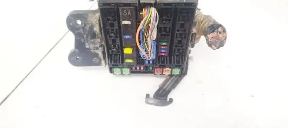Suzuki Grand Vitara II Fuse box set 5683